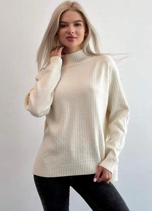 Свитер женский