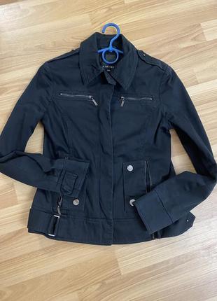 Весняна курточка amisu