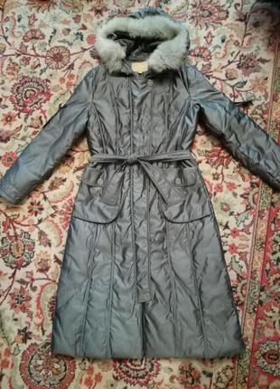 Шикарное пуховик пальто на осень-зиму на 48-50 раз