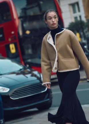 Куртка бежевая с искусственной овчиной zara new