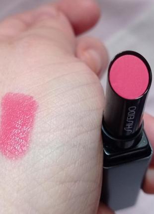 Помада shiseido