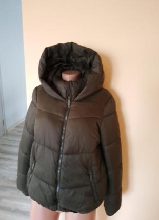 Теплая куртка primark.в подарок безрукавка