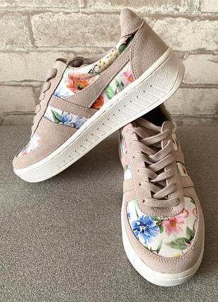 Новые британские кроссовки gola x cath kidston! оригинал!