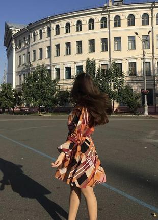 Сукня кольорова