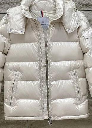 Пуховик moncler