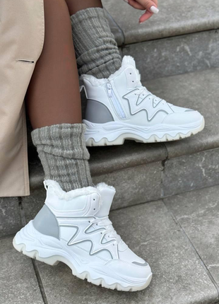 Ботинки женские зимние белые с414
