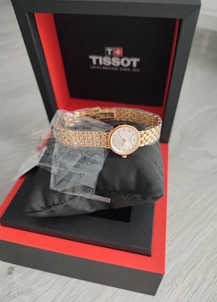 Женские часы tissot lovely