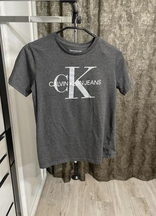 Футболки calvin klein, puma