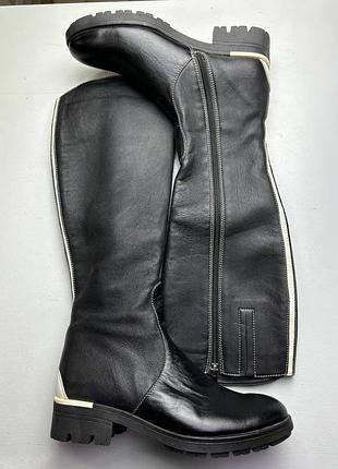 Сапоги кожаные зимние с белыми полосками