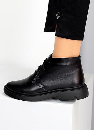 Зимние женские ботинки из натуральной кожи черного цвета, ботинки жеэнкие зимние кожаные на меху 15933