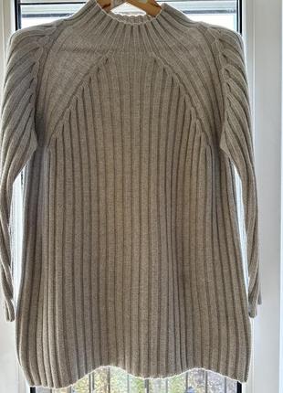 Неймовірний светр marco pecci . жіночий, теплий,подовжений,приємний на дотик,неймовірний сірий колір. німецький бренд жіночої одежі.