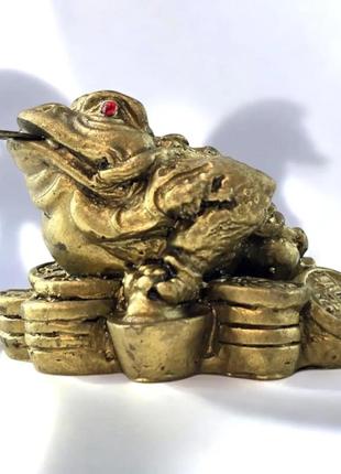 Жаба фэн-шуй для привлечения богатства с монетой (5,1х7,5х6,5 см)