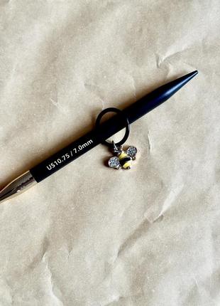 Бджілка маркер для вʼязання спицями великих розмірів, маркер петель на кільці, маркер для спиць, ручна робота