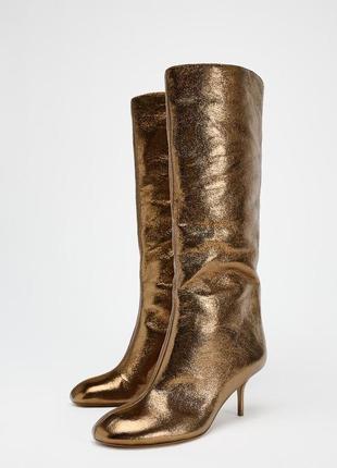 Металлизированные сапоги женские золотистые zara new