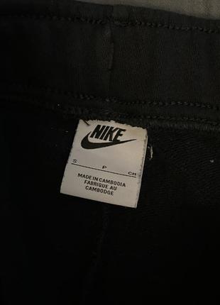 Спортивные штаны nike