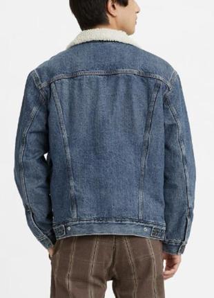 Levi’s type iii sherpa trucker jacket