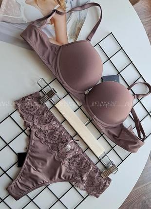 Комплект acousma бюст 6065 трусики 6531