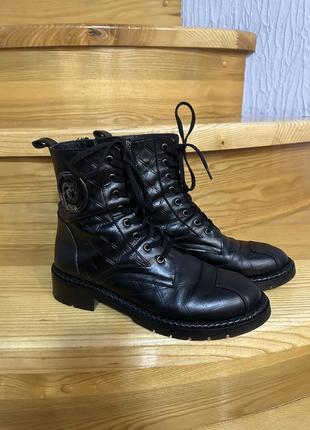 Шкіряні теплі черевики