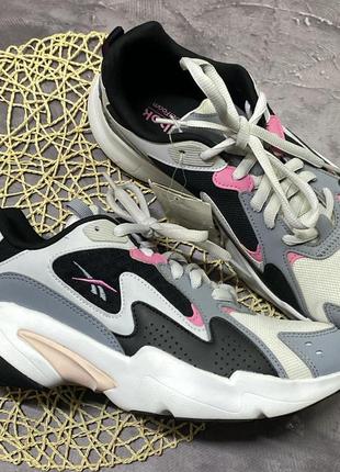 Кроссовки adidas