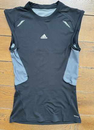 Майка  adidas techfit