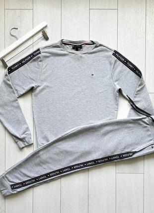 Спортивный костюм tommy hilfiger мужской с лампасами джоггеры свитшот