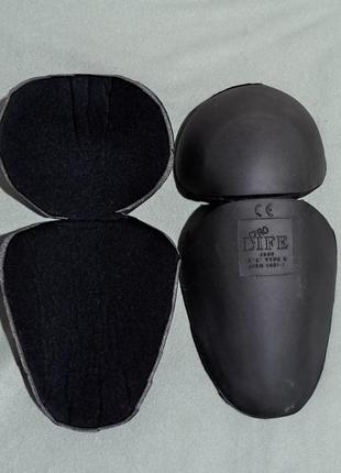 Наколінники