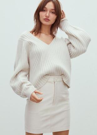 H&m кремовая мини юбка с имитацией змеиной кожи