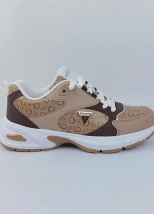 Кроссовки guess