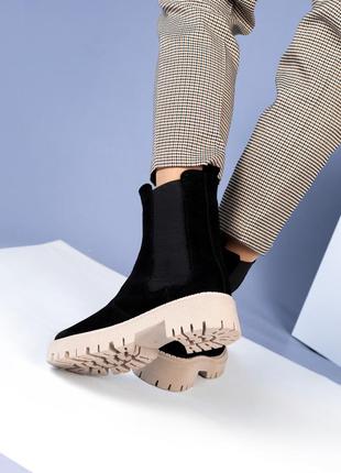 Женские демисезонные ботинки челси с бежевой подошвой  37 р-р5 фото