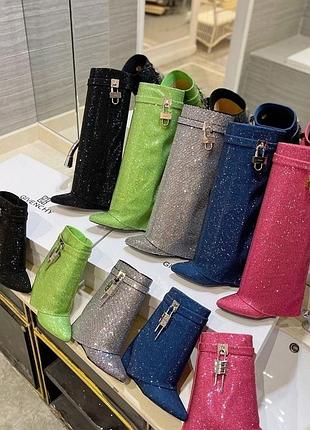 Чоботи givench