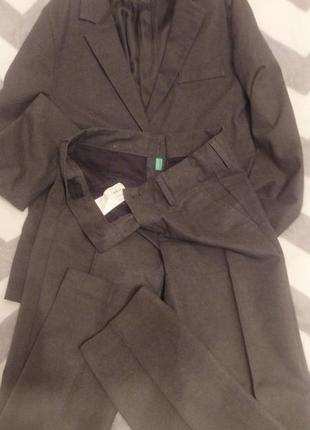 Костюм benetton, розмір xl-150 см