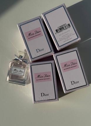 Dior miss dior blooming bouquet миниатюра 5мл