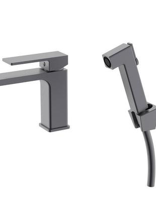 Смеситель для раковины qtap gemini (с гигиеническим душем) qtgem272gmb45692 gunmetal black pvd