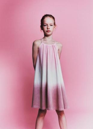 Платье на девочку розовое с принтом zara new