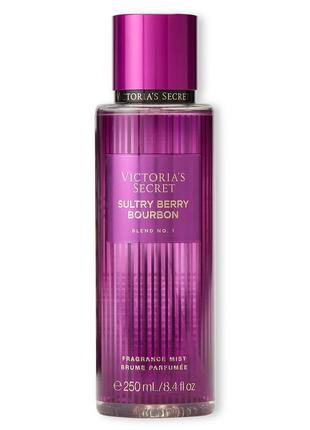 Набор для тела  sultry berry bourbon fragrance  от victoria's secret -спрей (250 мл) +...