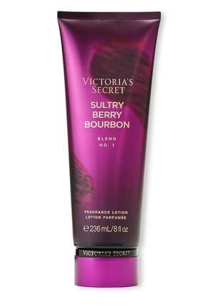 Набор для тела  sultry berry bourbon fragrance  от victoria's secret -спрей (250 мл) +...
