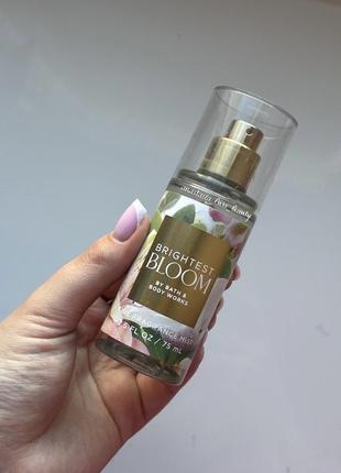 Спрей для тела/волосы bath and body works brightest bloom в мини формате (75мл)