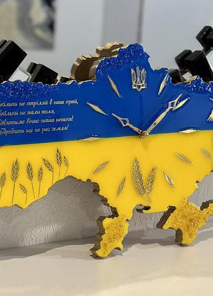 Часы настенные из эпоксидной смолы "карта украины" 40x27 см