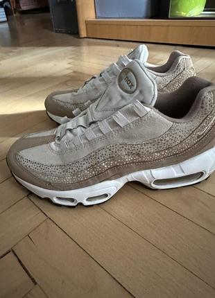 Кроссовки nike airmax