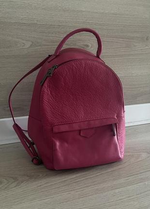 Шкіряний рюкзак