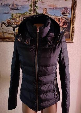 Роскошный пуховик zara