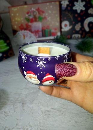 Новорічна соєва ароматична свічка з дерев'яним фітілем, об'єм 140 мл., аромат...