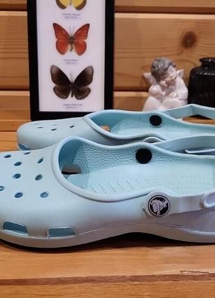 Шлепки crocs