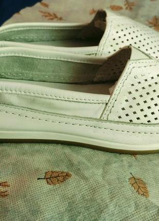 Шикарні шкіряні жіночі літні мокасини.