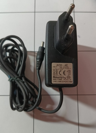 Зарядний пристрій nokia salcompoy ach-4e 12v 0.8a 10w (1600/8110/3110)