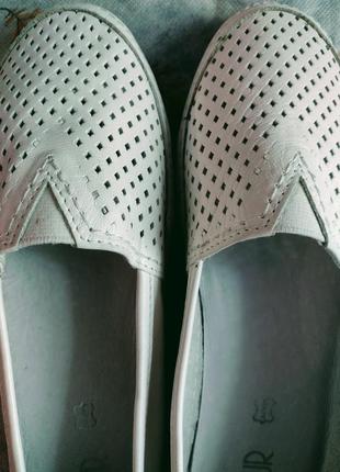 Шикарні шкіряні жіночі літні мокасини.