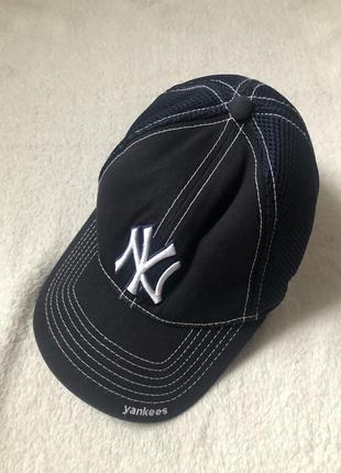 Бейсболка yankees