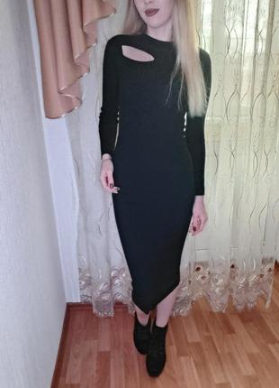 Платье миди в рубчик
