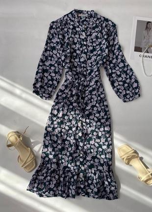 Розкішна квіткова сукня з натуральної тканини під поясок