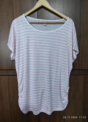 Красивая футболочка